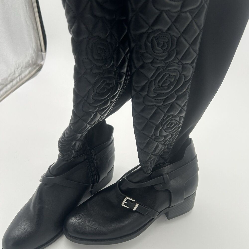 Vince Camuto Girls Black Quilted Floral Knee High Boots Buckle Size 3 Preowned